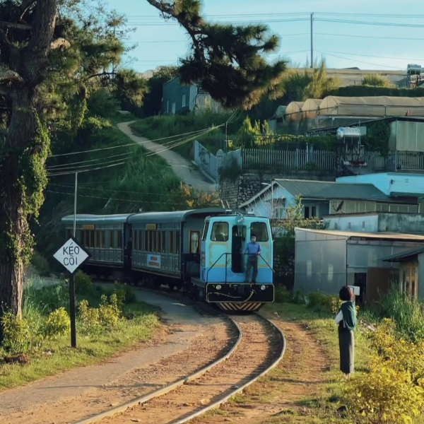 * DALAT CITY TOUR: EXPLORING THE CHARMING CITY